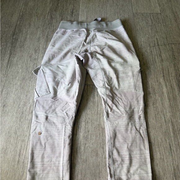 Lululemon Carry And Go Pant - Picture 3 of 4